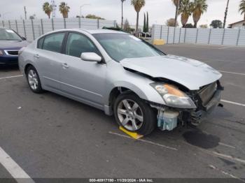  Salvage Nissan Altima