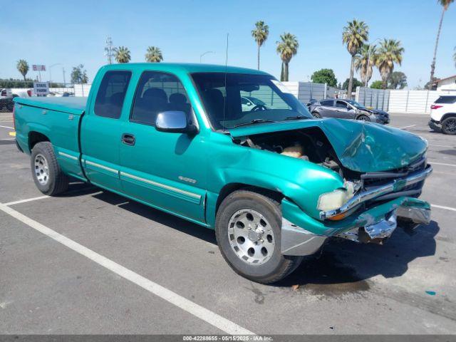  Salvage Chevrolet Silverado 1500