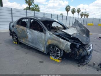  Salvage Volkswagen Jetta