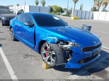  Salvage Kia Stinger