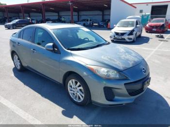  Salvage Mazda Mazda3