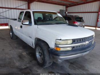  Salvage Chevrolet Silverado 1500