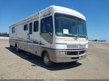  Salvage Workhorse Custom Cha Motorhome Chassis