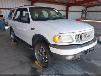  Salvage Ford Expedition
