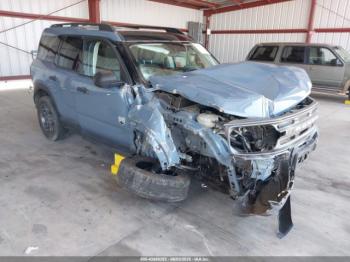  Salvage Ford Bronco