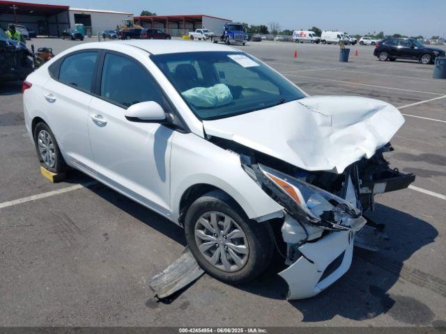  Salvage Hyundai ACCENT