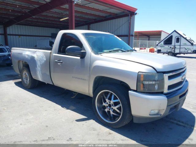  Salvage Chevrolet Silverado 1500