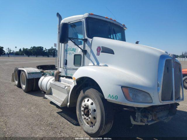  Salvage Kenworth Construction