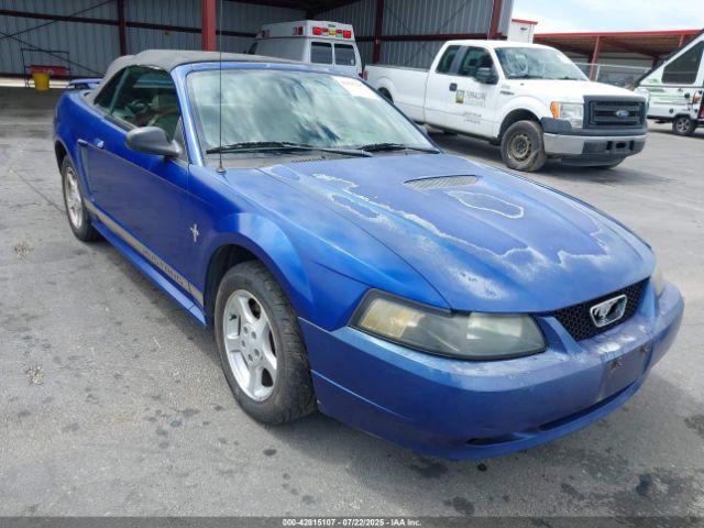  Salvage Ford Mustang