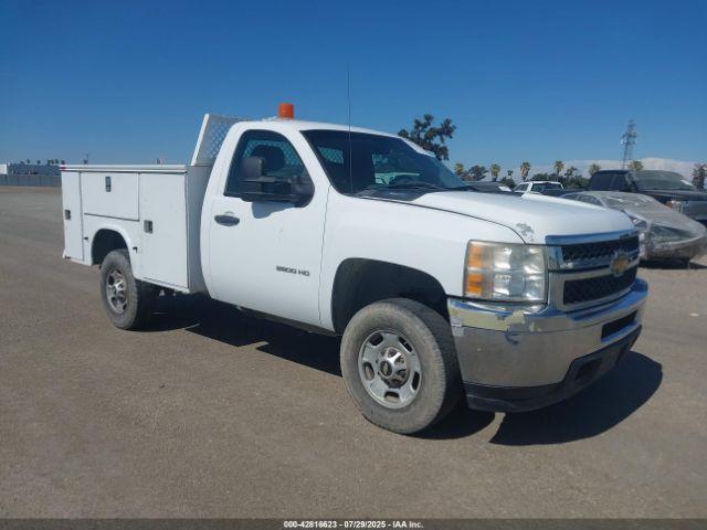  Salvage Chevrolet Silverado 2500