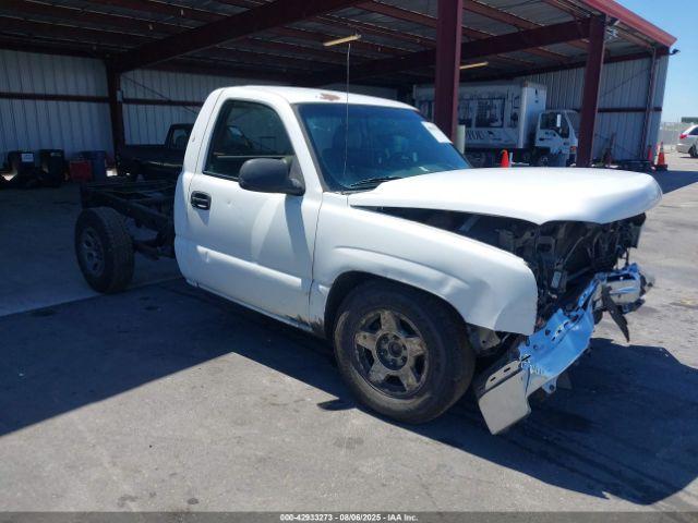  Salvage Chevrolet Silverado 1500