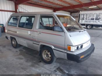  Salvage Toyota Van Wagon