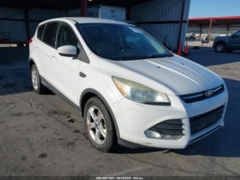  Salvage Ford Escape