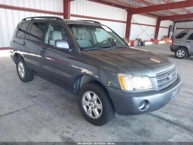  Salvage Toyota Highlander