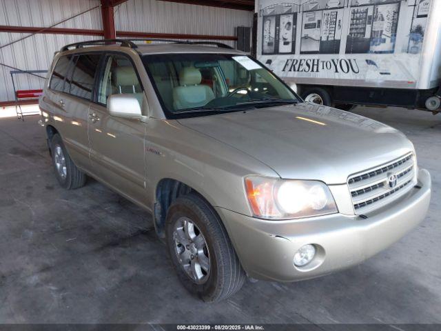  Salvage Toyota Highlander