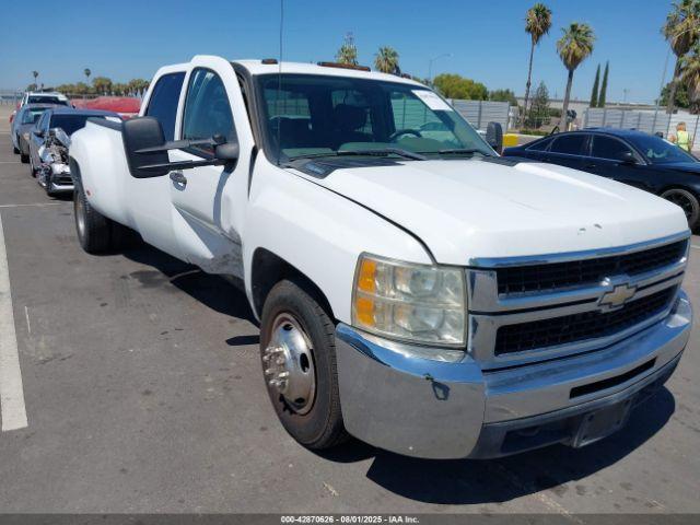  Salvage Chevrolet Silverado 3500