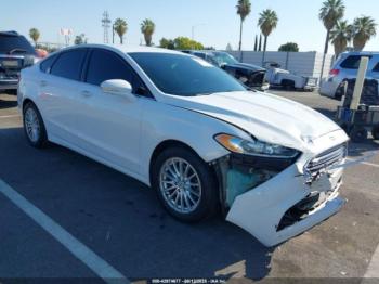  Salvage Ford Fusion