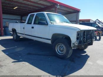  Salvage Chevrolet C2500