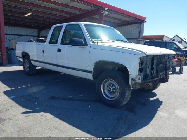  Salvage Chevrolet C2500