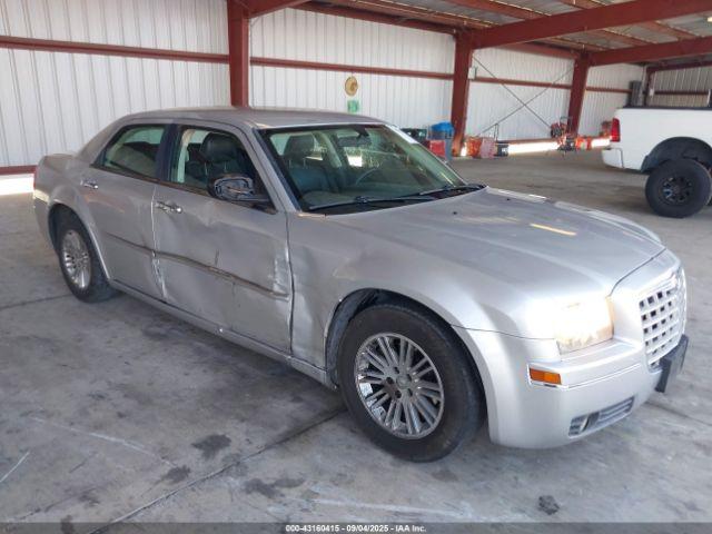  Salvage Chrysler 300