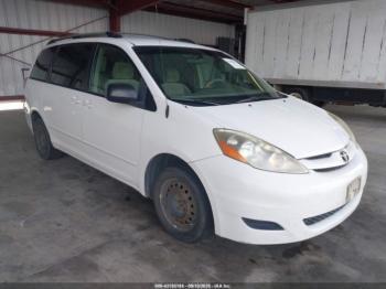 Salvage Toyota Sienna