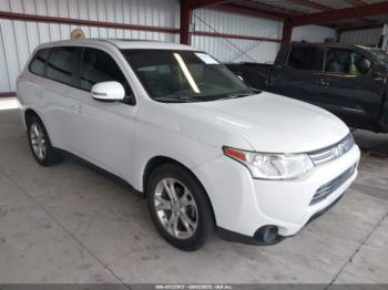  Salvage Mitsubishi Outlander