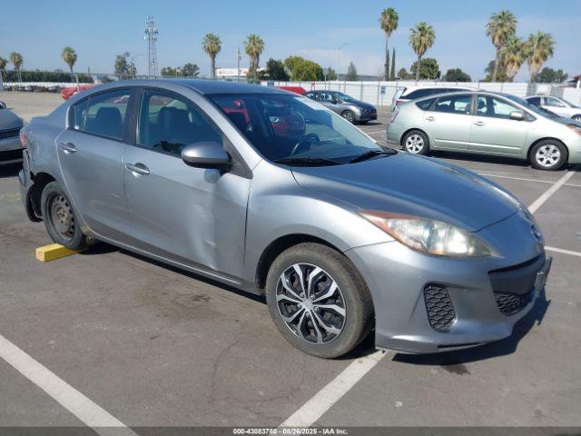  Salvage Mazda Mazda3