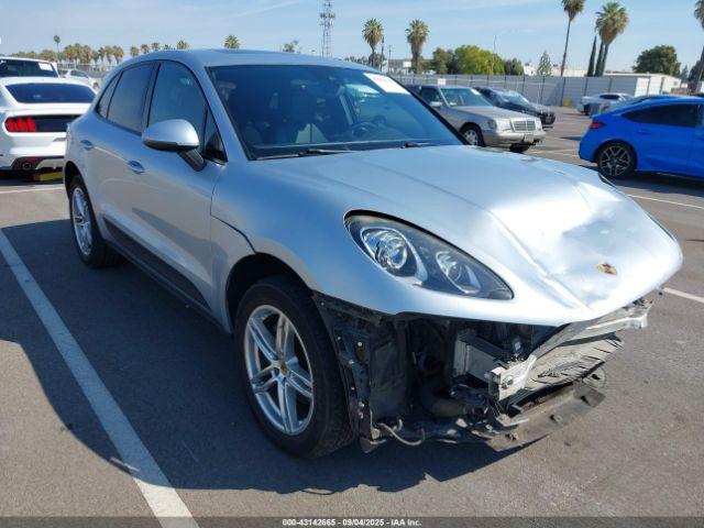  Salvage Porsche Macan