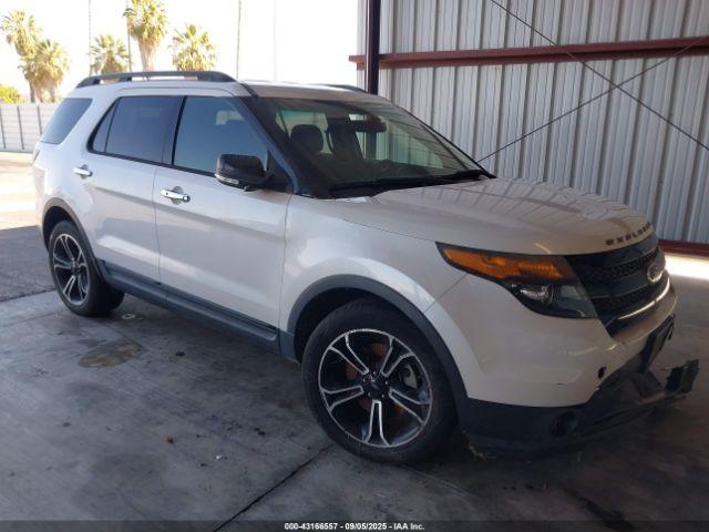  Salvage Ford Explorer
