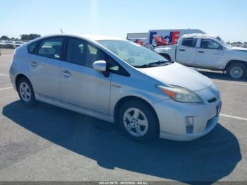  Salvage Toyota Prius