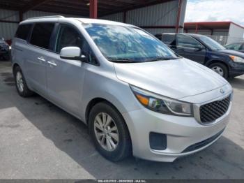  Salvage Kia Sedona