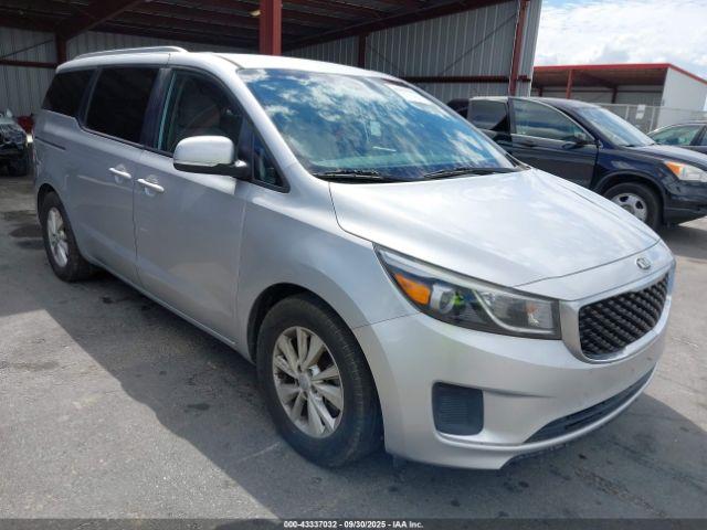  Salvage Kia Sedona