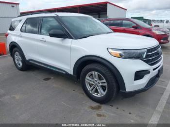  Salvage Ford Explorer