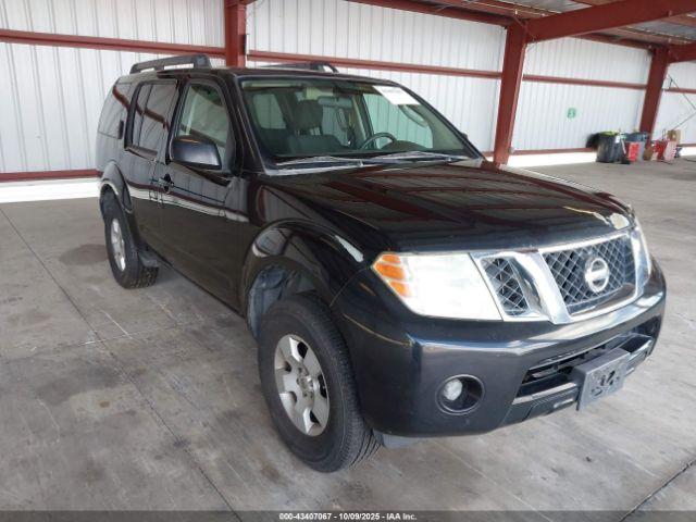  Salvage Nissan Pathfinder