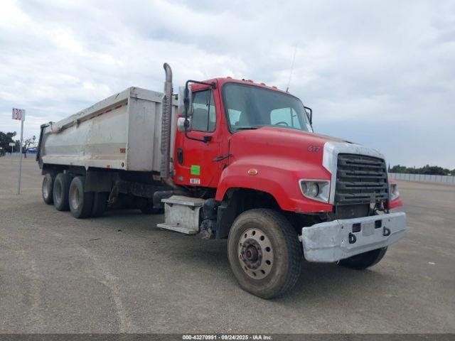  Salvage Freightliner 114sd