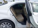 Toyota Camry Le Image 12