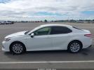 Toyota Camry Le Image 9