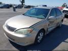 Toyota Camry Le Image 4