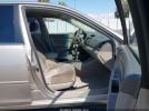 Toyota Camry Le Image 8