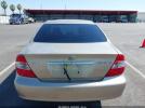 Toyota Camry Le Image 12