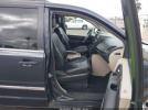Chrysler Town & Country Touring Image 6