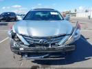 Hyundai SONATA Limited 2.0t Image 8