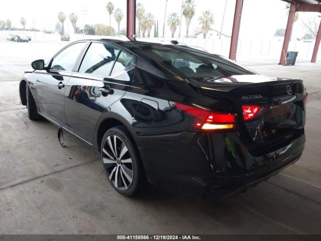 Nissan Altima Sr Fwd Image 3