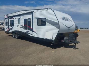  Salvage Ragen Trailer