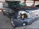 GMC Yukon Denali Image 12