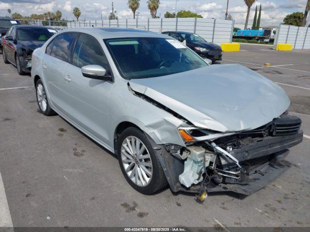  Salvage Volkswagen Jetta