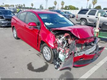  Salvage Toyota Prius