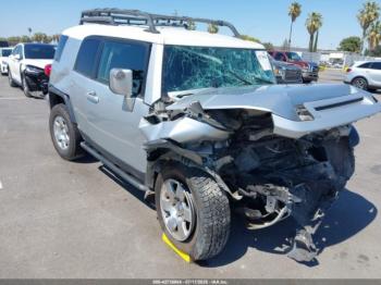  Salvage Toyota FJ Cruiser