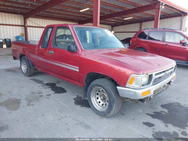  Salvage Toyota Pickup
