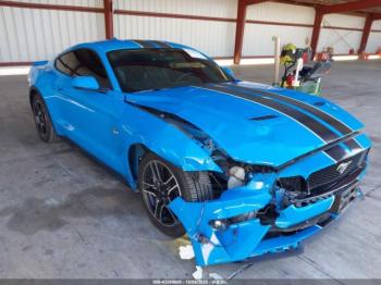  Salvage Ford Mustang